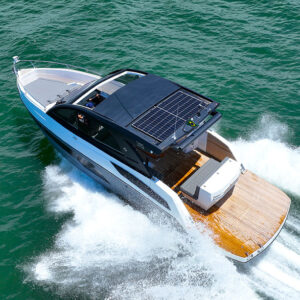 solara 380 Bow Raider